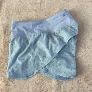 Lululemon Speed-Up 4” Shorts 🩶